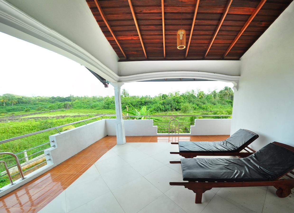 Falcon Villa Induruwa Dış mekan fotoğraf