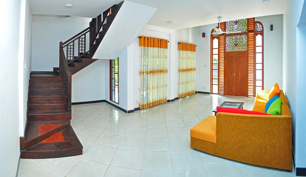 Falcon Villa Induruwa Dış mekan fotoğraf